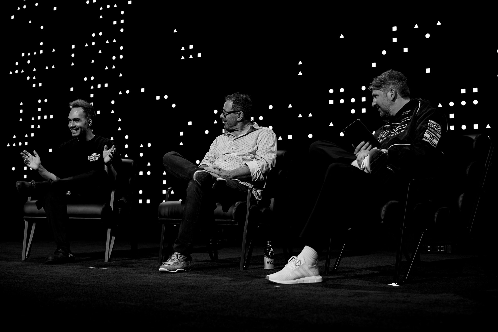 Diogo Almeida, CEO of TypeSafe AI, and Andrew Feldman, CEO of Cerebras, joined Malte Ubl for a fireside chat about fast AI.